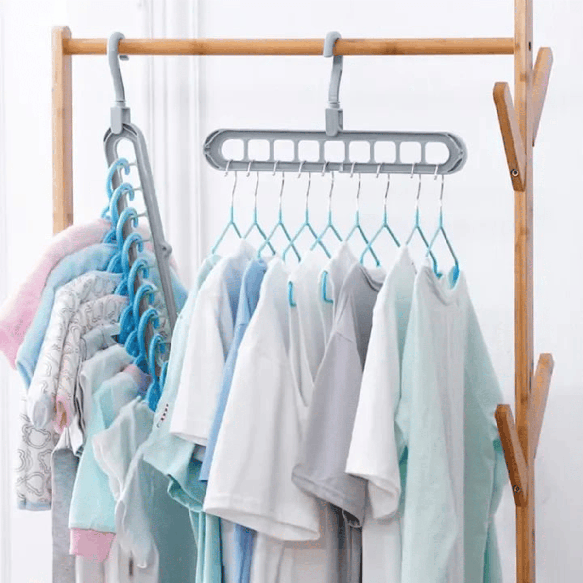 🔥👚 9-in-1 Smarter Kleiderbügel – Schaffen Sie 85 % mehr Platz in Ihrem Kleiderschrank!