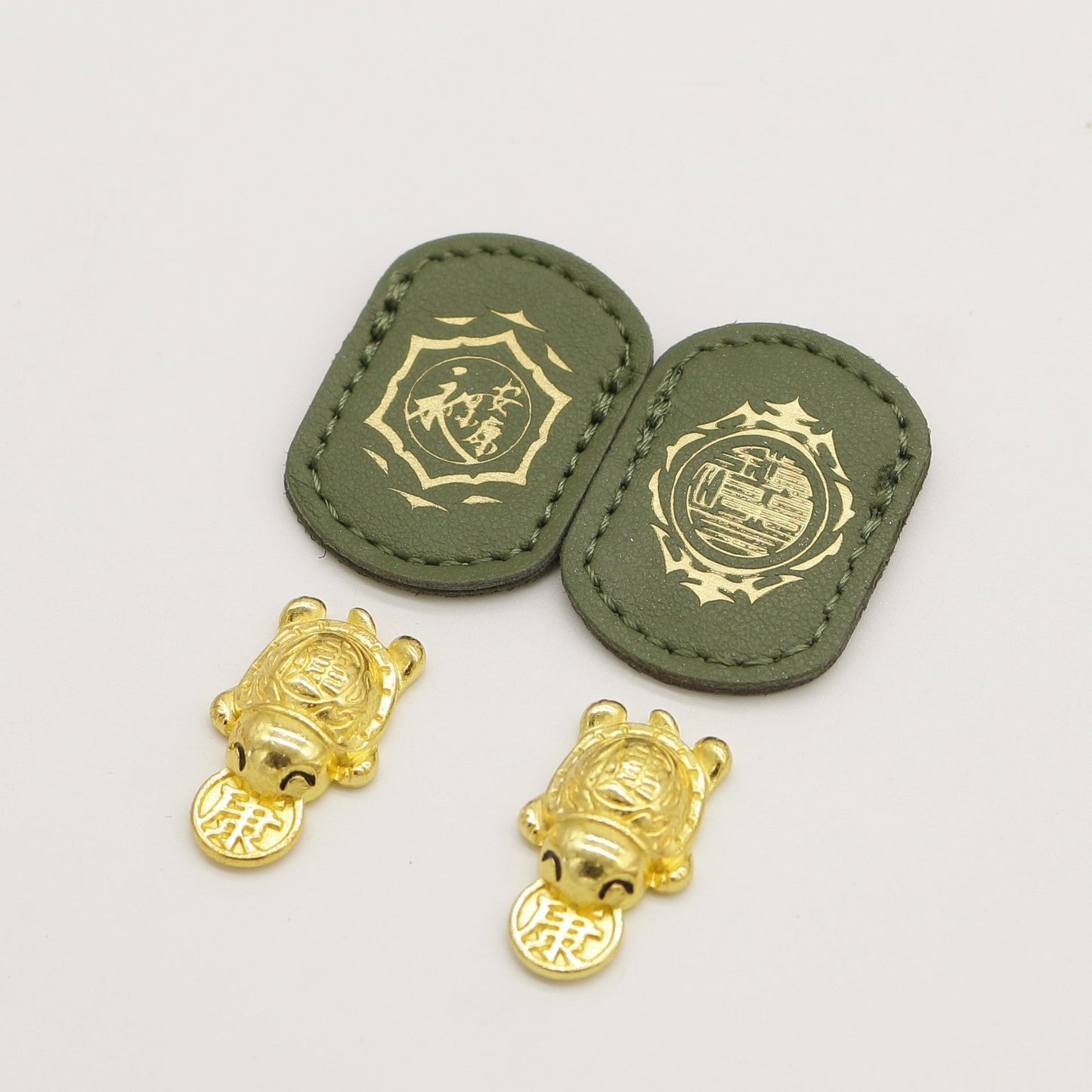 🐢2026 Golden Tortoise Pendant — Clinging to good luck 🍀 and never letting go!